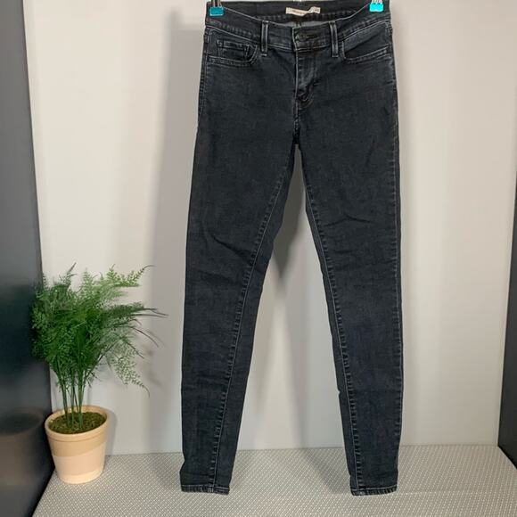 Levi’s Women’s 710 Super Skinny Jeans Super Dark Wash Blue Size 26 - Picture 1 of 5